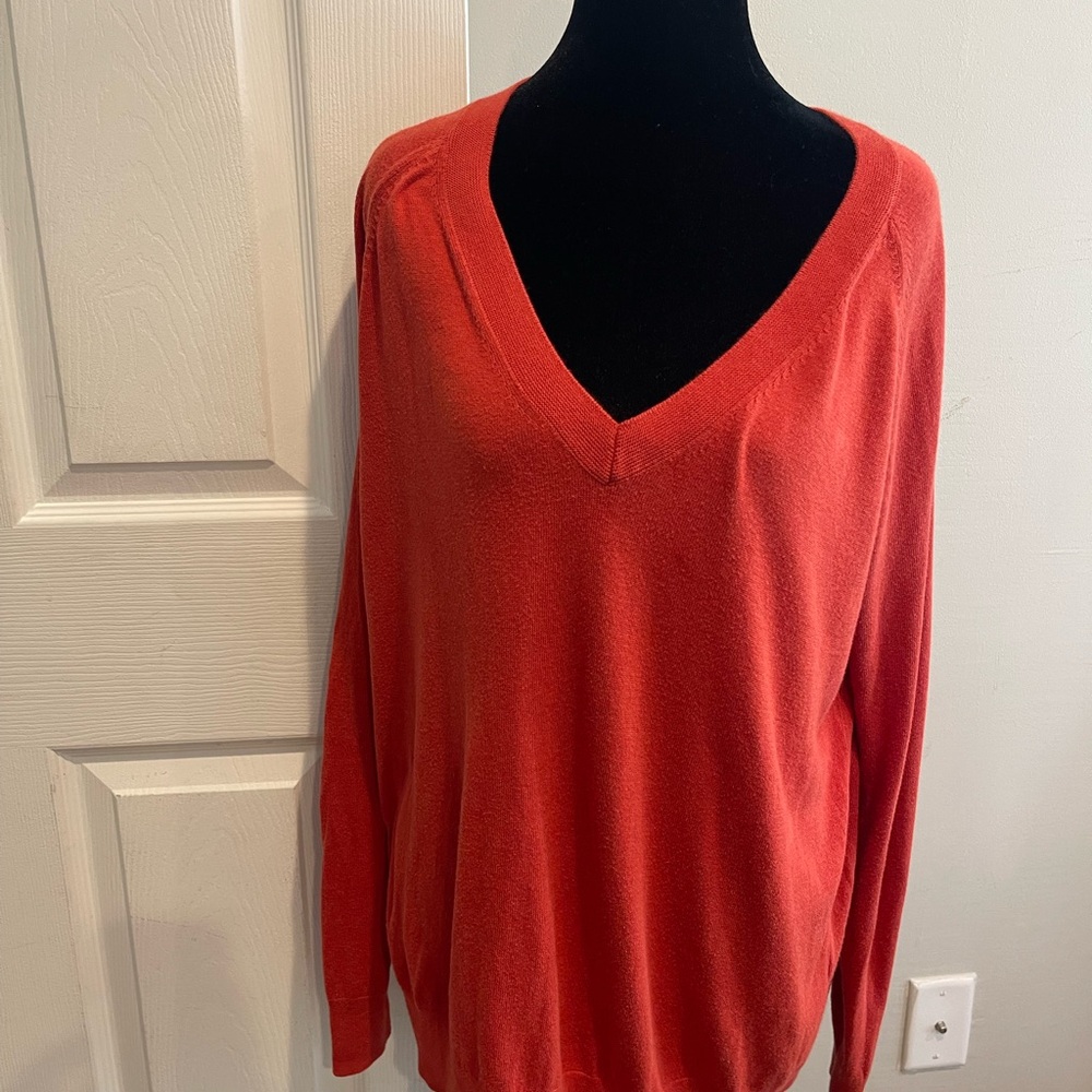 Banana Republic Red V-Neck Sweater Lightweight Knit Size XL